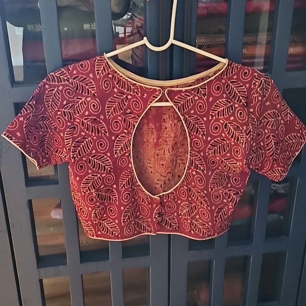 Crop top with Blockprint - Picture 3 of 9